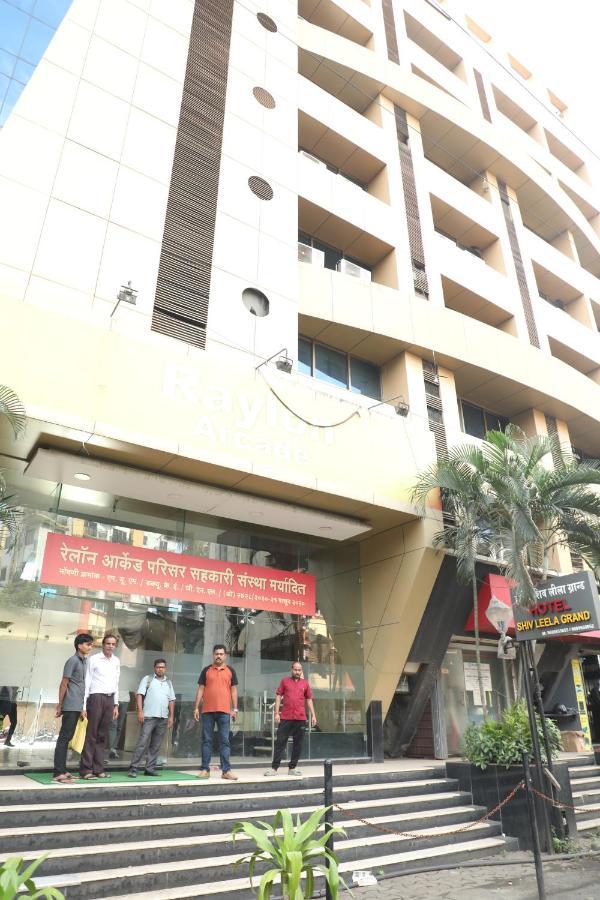 Hotel Shiv Leela Grand Мумбай Екстериор снимка